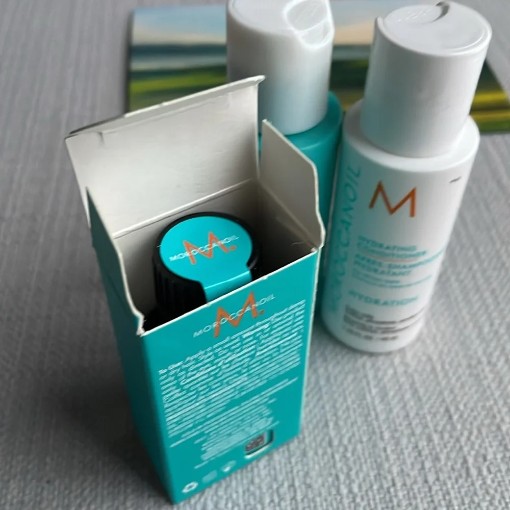 Moroccanoil mini travel bundle
